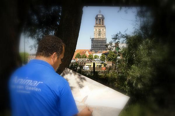 About Ton van Geelen